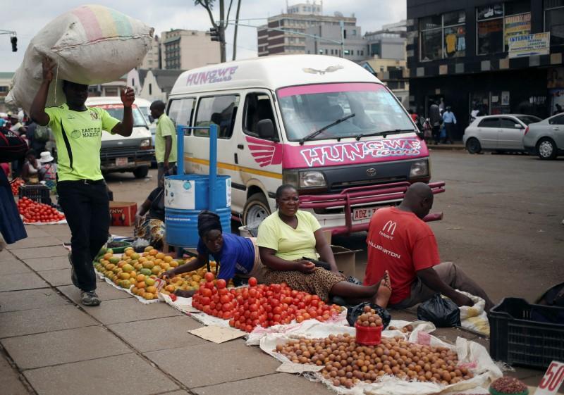 A marketplace for fools- Vendors now a National menace