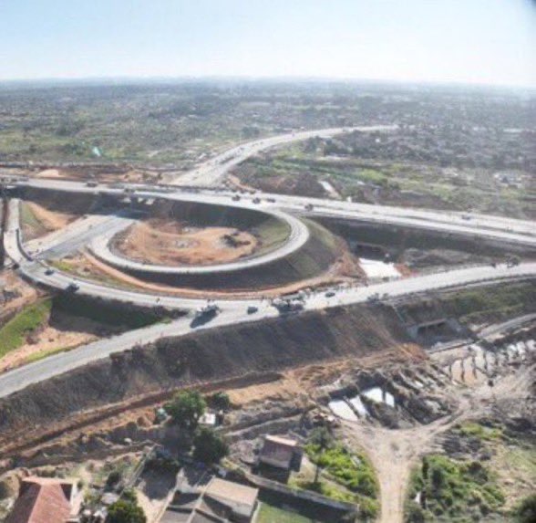 Mwenemutapa’s Trabablas: A ‘Spaghetti’ Roundabout to Nowhere
